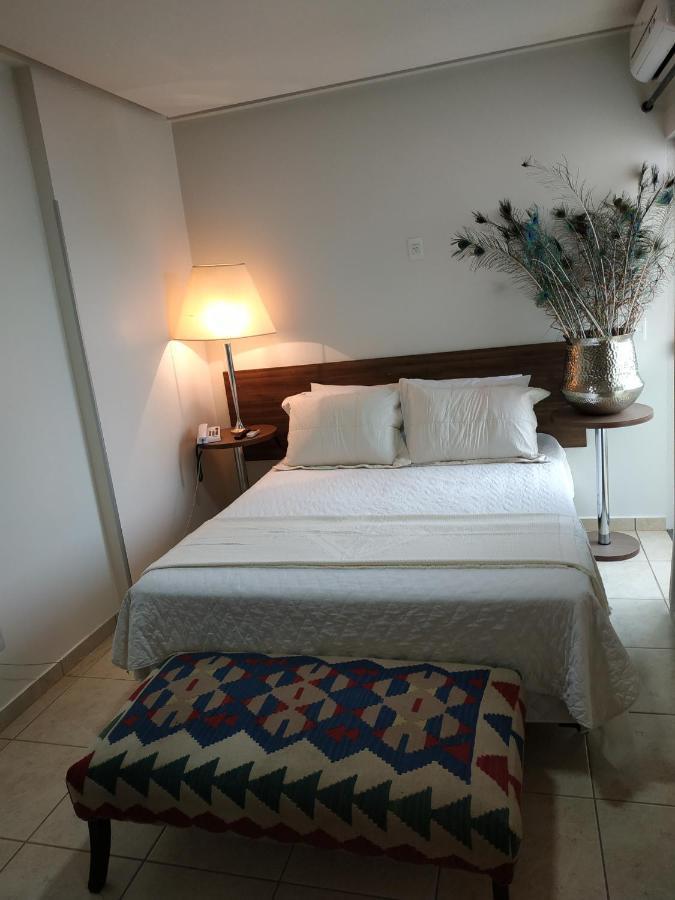 Corumba Plaza Hotel Luziania Екстер'єр фото